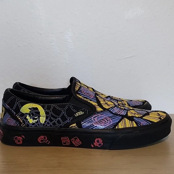 Vans x Disney Nightmare Before Christmas Oogie Boogie Slip-On - Picture 8 of 11